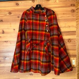 Vintage Jerold wool cape. Plaid. Size Medium